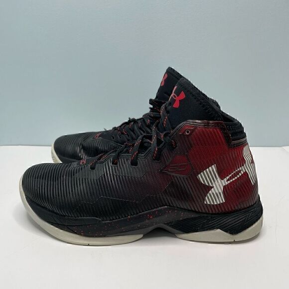 Under Armour Shoes Youth Boys Size 6.5 Black Red Sneakers - Picture 2 of 10